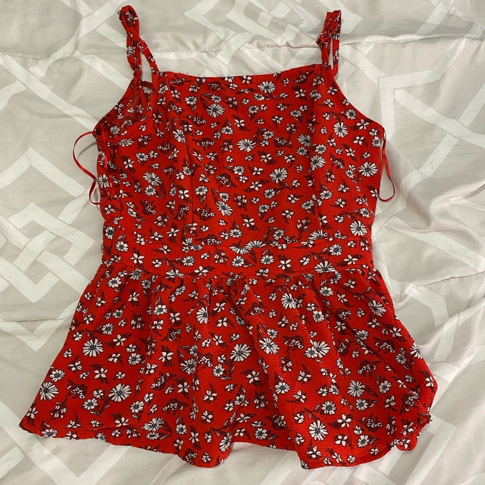 Red tank top/blouse